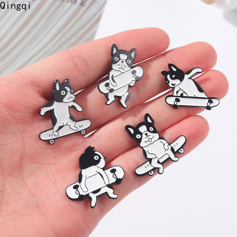 Bros Pin Enamel Bentuk Kartun Anjing Skateboard Bahan Metal Untuk Hadiah Teman