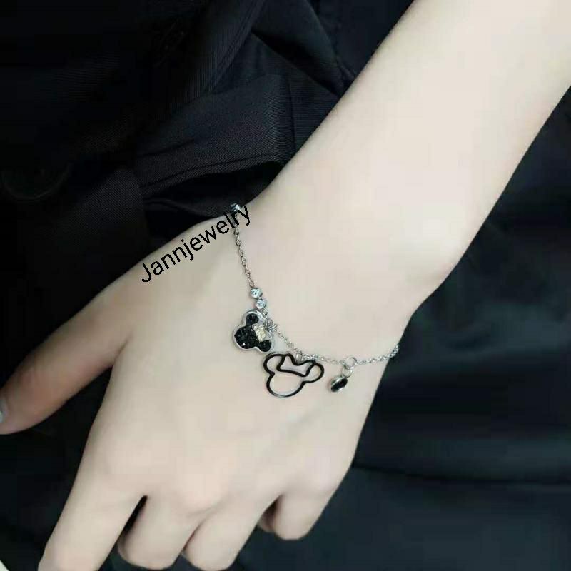 Gelang titanium asli fashion mikey anti karat