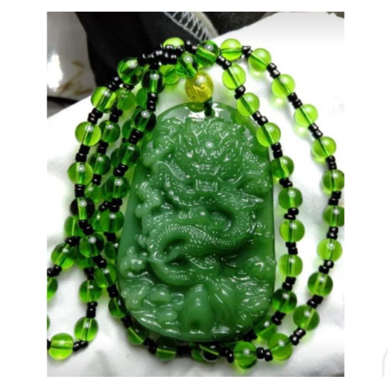 Kalung Giok Ukir Naga