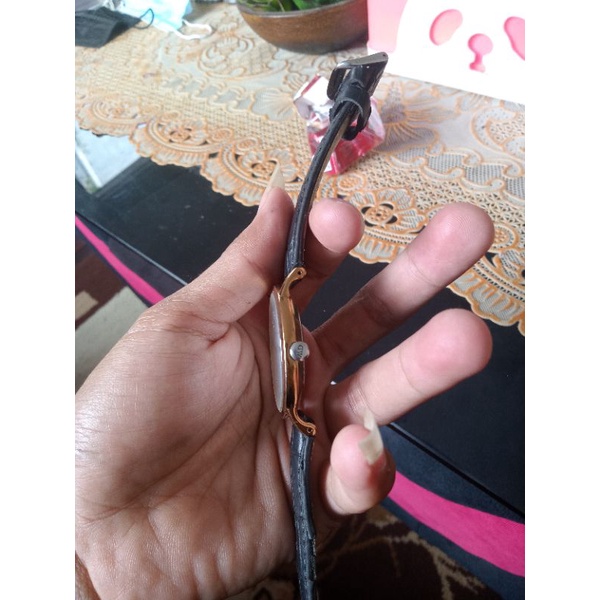 jam tangan Daniel welington