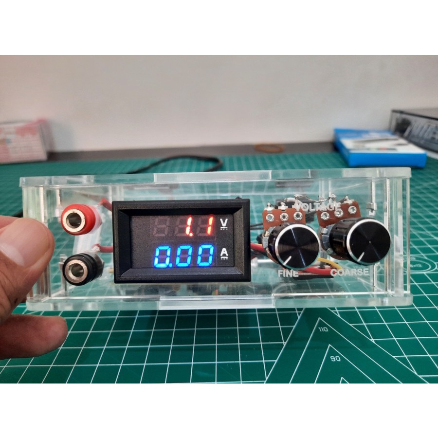 Adjustable DC Power Supply DC 2A Dengan Voltmeter dan Ampere Meter