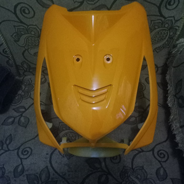 Tameng depan beat karbu orange / body depan beat karbu orange