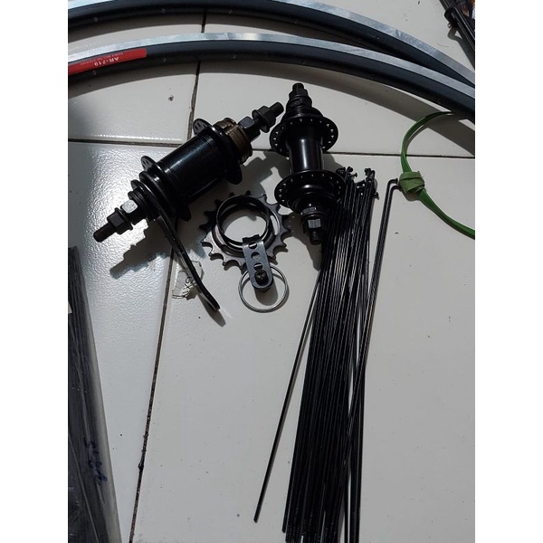 Wheelset 700c buat sepeda fixie araya AR-719