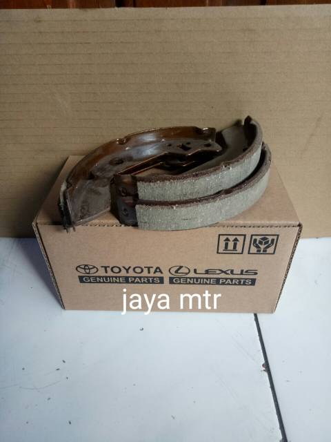 Kampas rem belakang/ brake Shoe agya/ayla matic manual