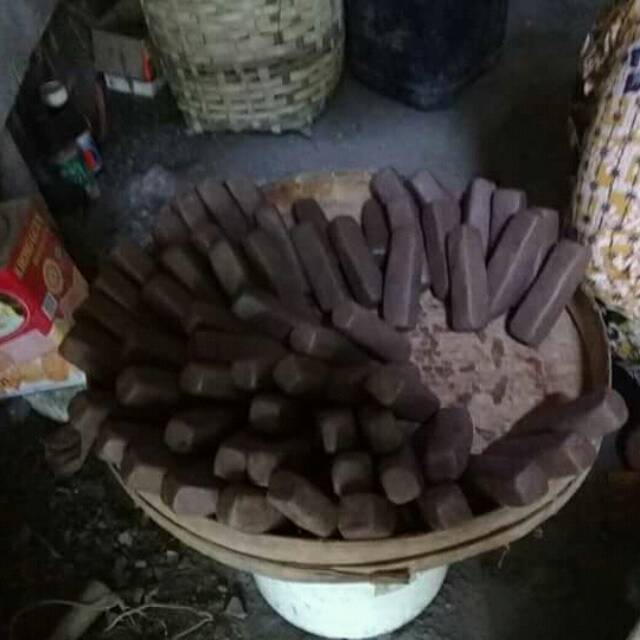 

.asli buatan sendiri #trasi udang rasa.nya enak khas rembang jawa tengah