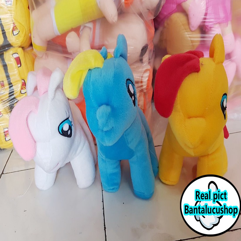 Boneka kuda pony