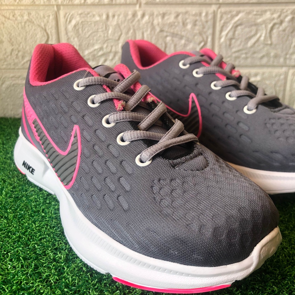 SEPATU NK COLOUR 2 PINK ABU CEWEK WANITA MODERN SEPATU SPORT OLAHRAGA JOGGING TERLARIS TERMURAH 4.4 Ramadhan Sale Sepatu Wanita Sneakers Sepatu Sneakers Tali sepatu pria termurah terlaris Sepatu Joging Sepatu Pria/Wanita Sepatu Kekinian Sepatu Laki Sepatu