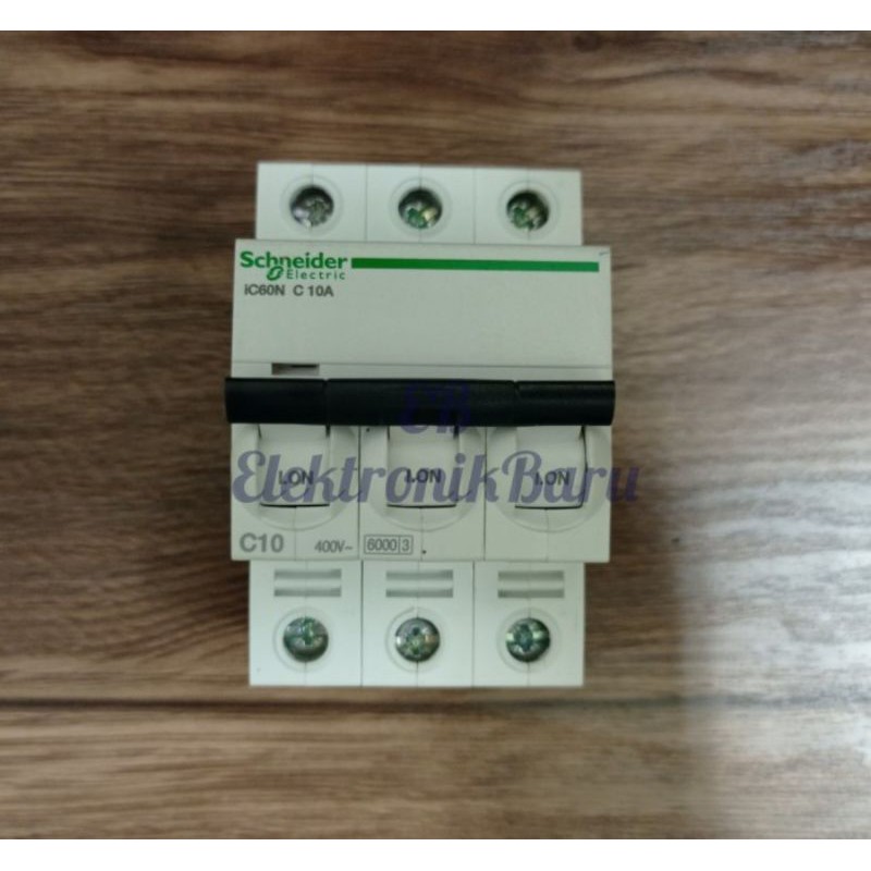 MCB IC60N 3P 10A Schneider