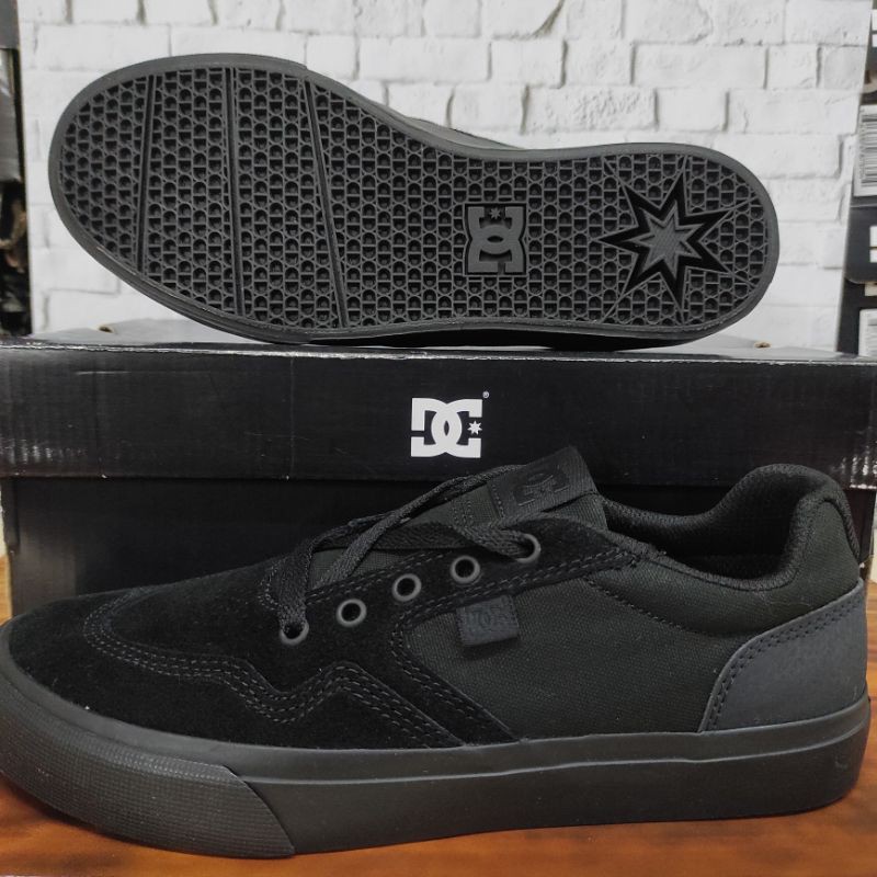 Sepatu Pria Original DC ROWLAN SD Black-Black (BB2)