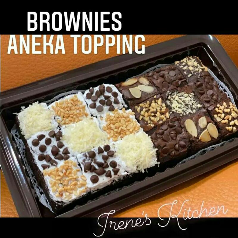 

Brownies Coklat & Kopi Aneka Topping Irene's Kitchen Isi 18 Potong