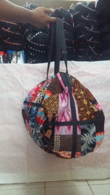 tas travel / tas jinjing kain batik perca