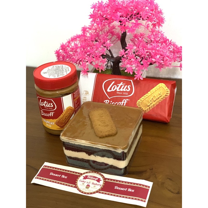 

Dessert Cake Box Lotus Biscoff @bilinqicakes