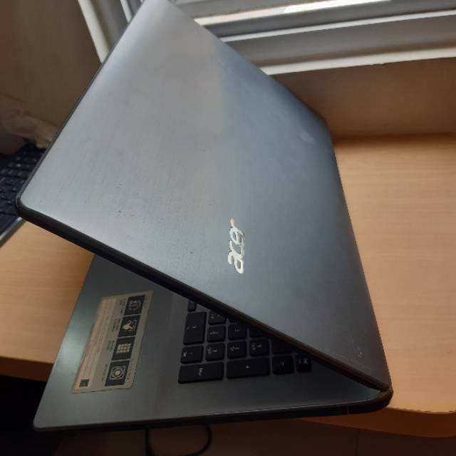 Diskon Laptop Gaming Acer Aspire E17 17" Core i7 Ram 16gb GTX 840 1TB HDD