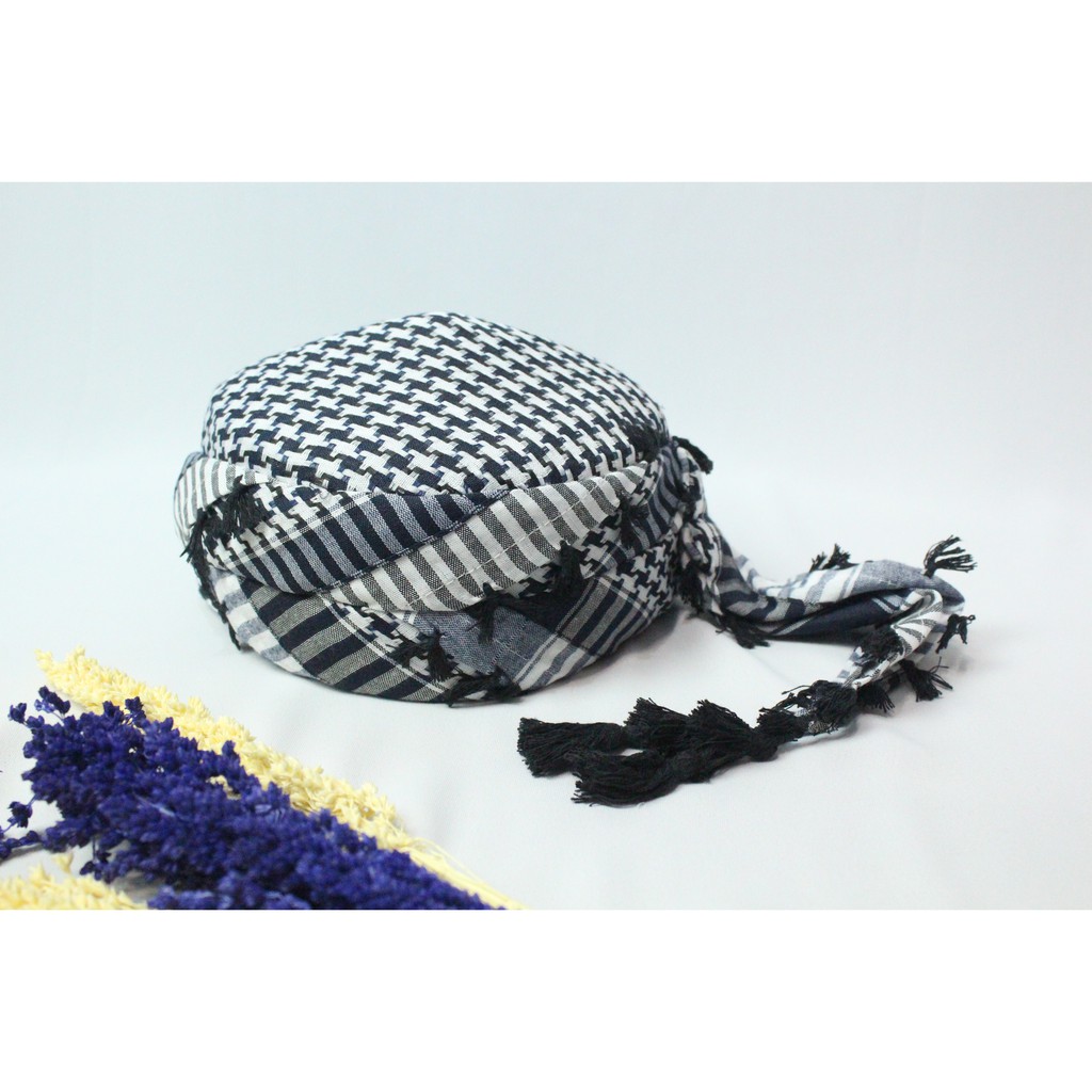 peci batik Motif Sorban Arafat Hitam Putih
