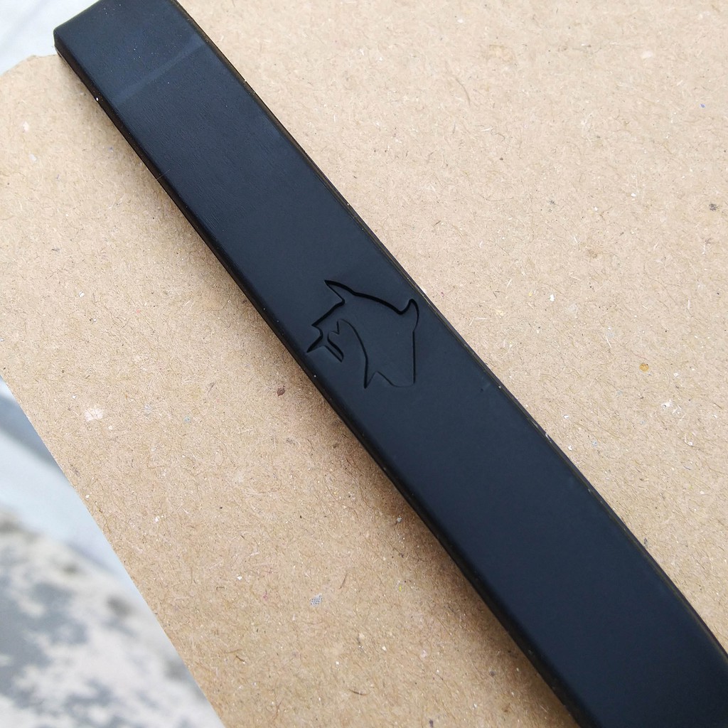 BLACK SHARK BRACELET GELANG KARET PRIA GAME SPORT S-ORANGE GLOW IN DARK