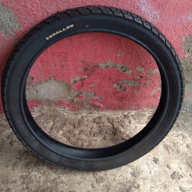 BAN LUAR SEPEDA 18 X 2.125 SWALLOW DELI TIRE