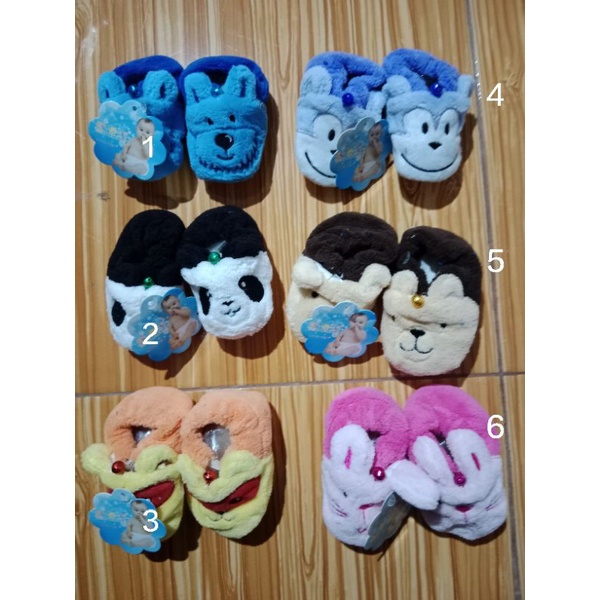 Sepatu bayi bludru / Sepatu bayi krincingan / sepatu bayi boneka