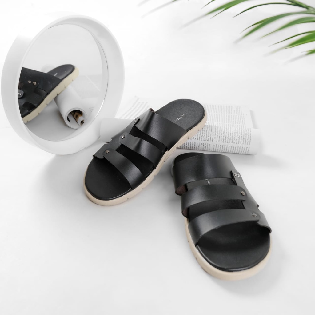 GTB [ORIGINAL] SANDAL PRIA YONGKI KOMALADI OL-ESRF430-F21 HITAM/TAN