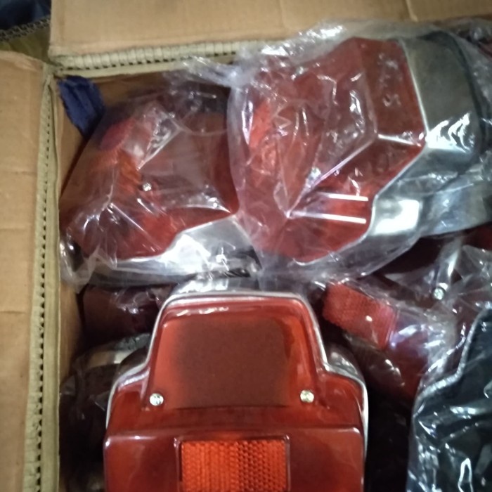 lampu stop lamp stop vespa super 66