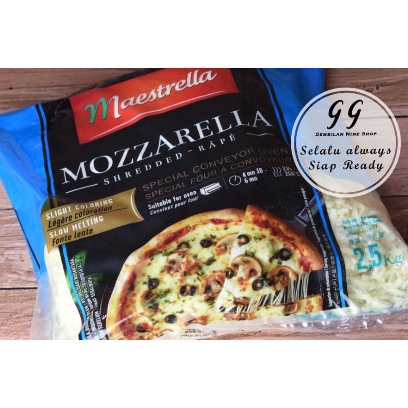 

Keju Mozzarella Shredded Cheese 2,5 Kg Maestrella Eurial