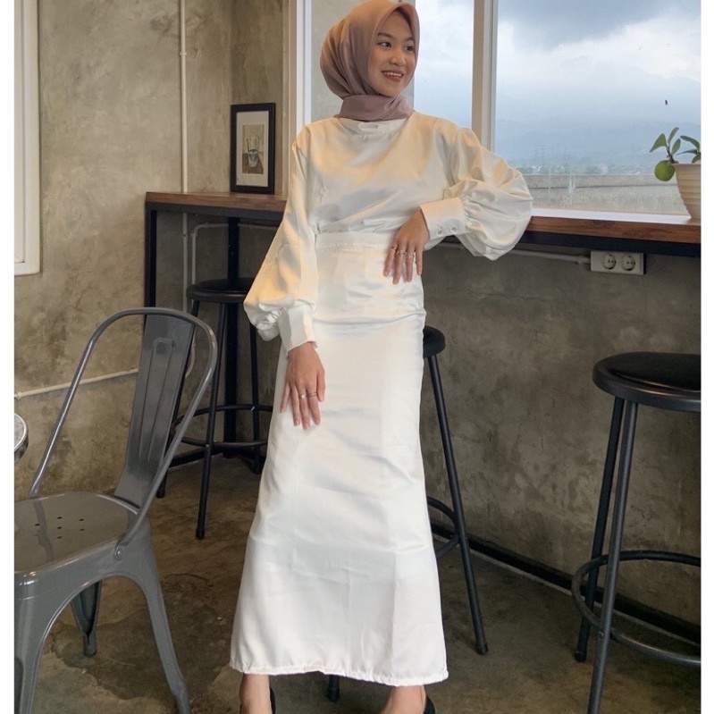 Setelan lengan balon Set dress lengan balon Setelan duyung dress Dress kondangan lengan balon