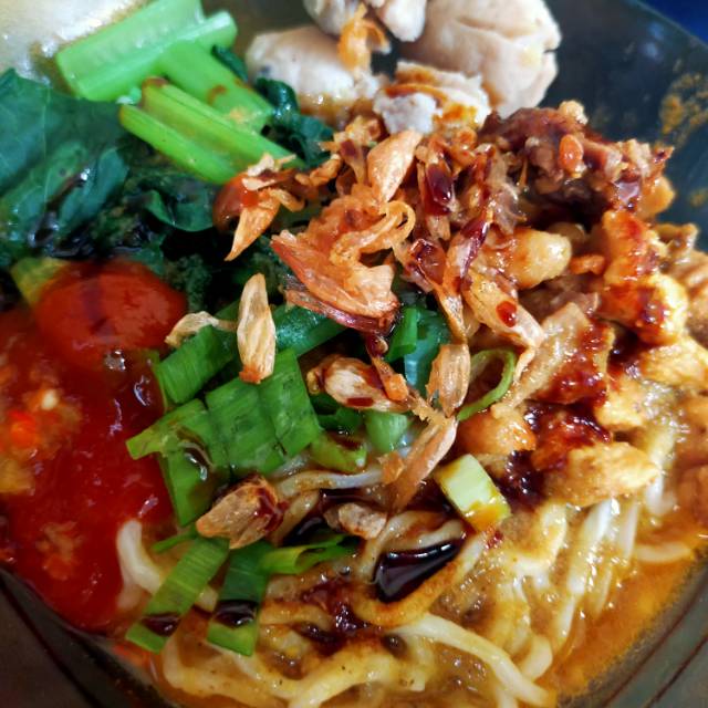 

Mie ayam tamaniyal ula endol