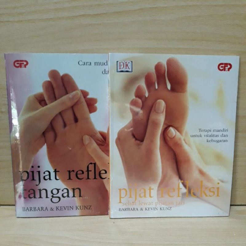 Paketan 2 buku PIJAT REFLEKSI TANGAN& KAKI.oleh Barbara& Kevin Kunz.