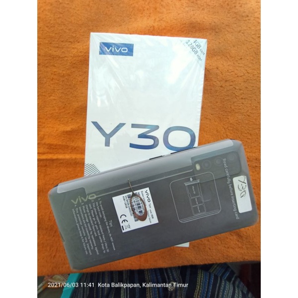 VIVO Y30 RAM 4/128 GB