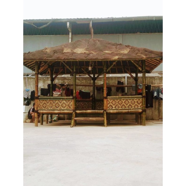 gajebo bambu