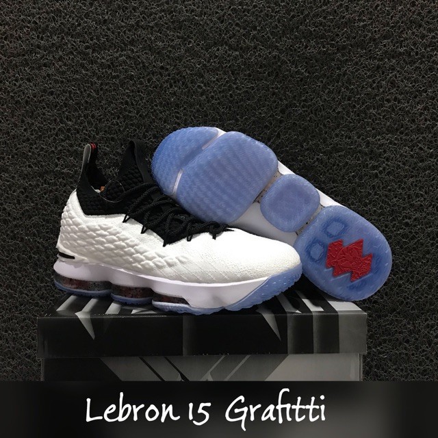 Lebron 15 Grafitti / white black / Sepatu basket james putih hitam 23467890