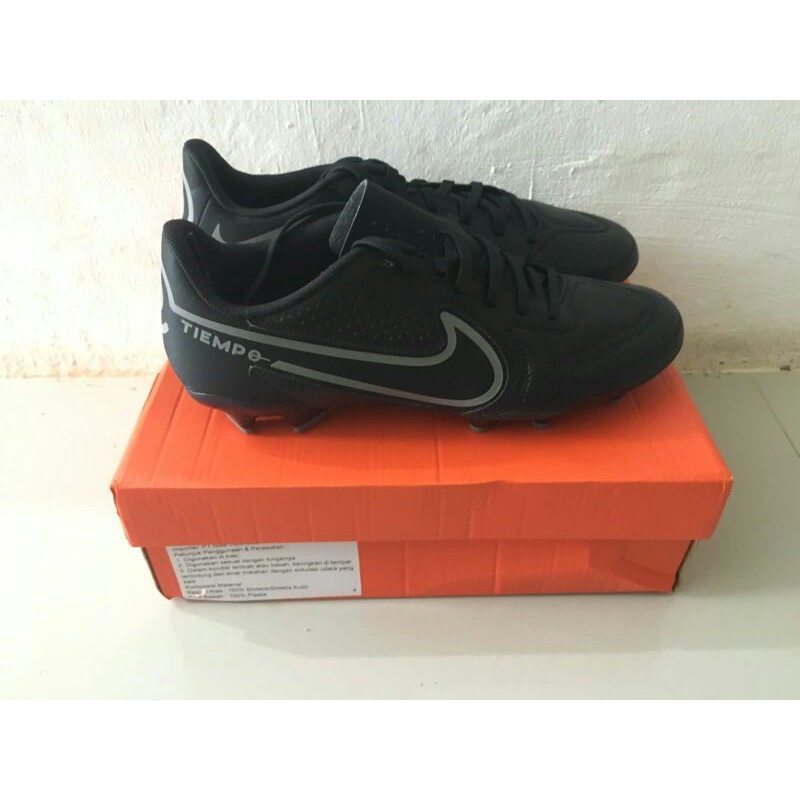 Nike  Tiempo Legend 9 Club FG