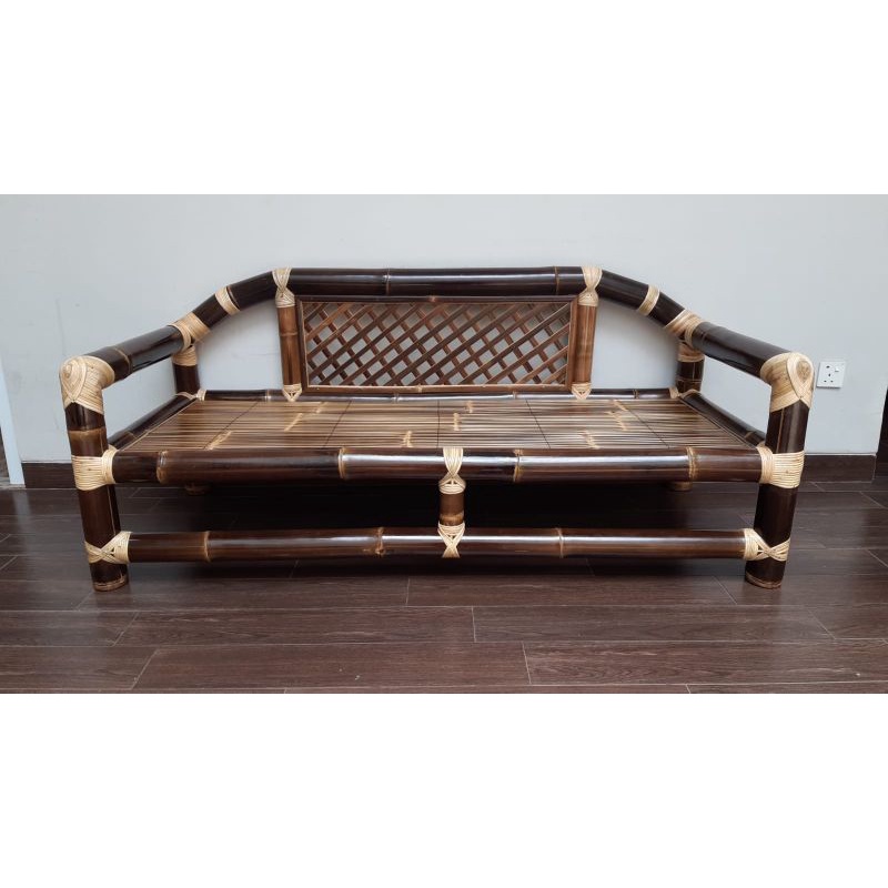 Bale Santai Bambu Hitam