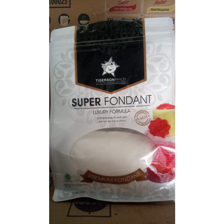 

FONDANT PUTIH TIGERSON 1 KG / SUPER FONDANT COTTON WHITE/BAKERLINE SILY FONDANT