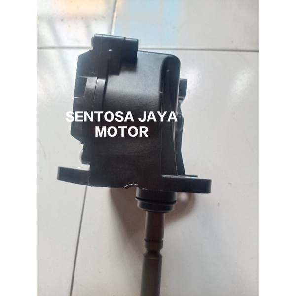 Actuator Assy Transfer Shift Hilux Fortuner 2016 Up Original MINUS pecah sedikit di dekat soket