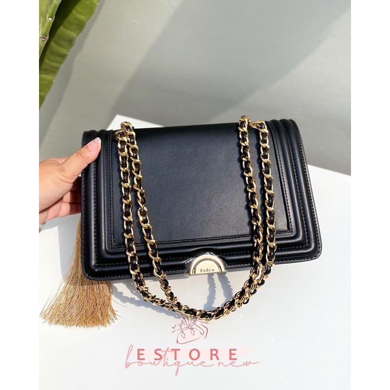 Tassel Shoulder Bag