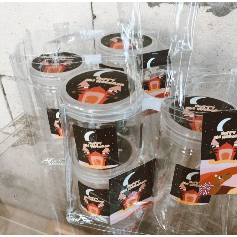 

SI KUMPI tag Hampers