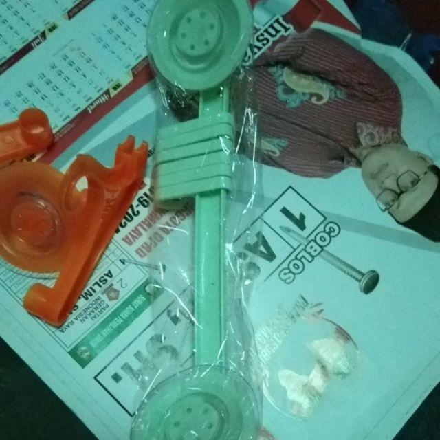 Rak Gantungan Handuk Rak Tempel Hook Wearable Towel Spon Mandi Baju