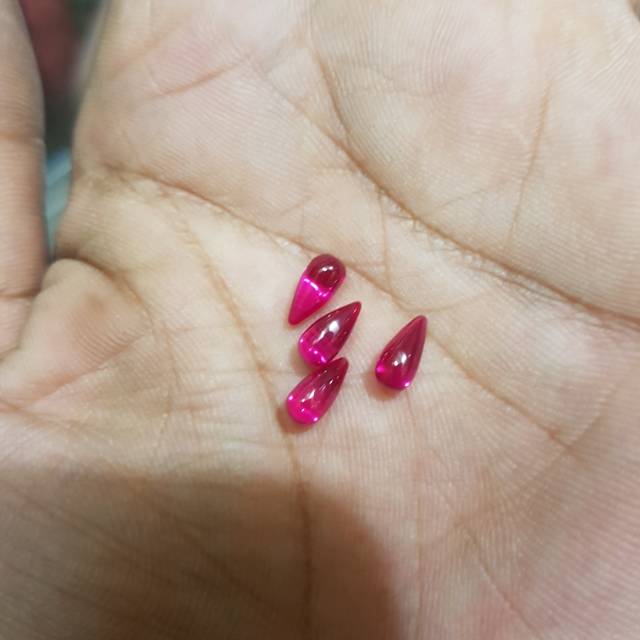 Batu Tetes Air Merah 9 Mohz HQ