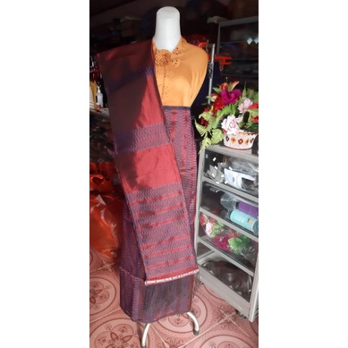 SONGKET BATAK PUCCA TOBA KILAT MIRIP SUTRA HONGKONG SONGKET SERAGAMAN MERAH SONGKET SERAGAM MOTIF UL