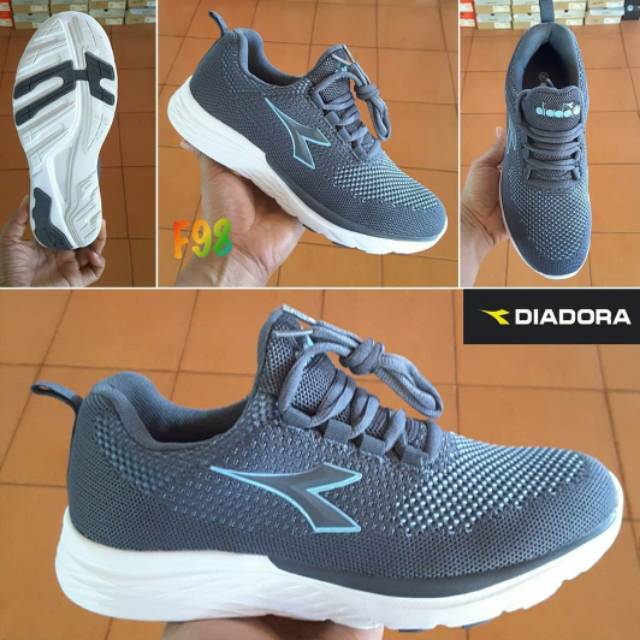 SEPATU SPORT DIADORA WANITA