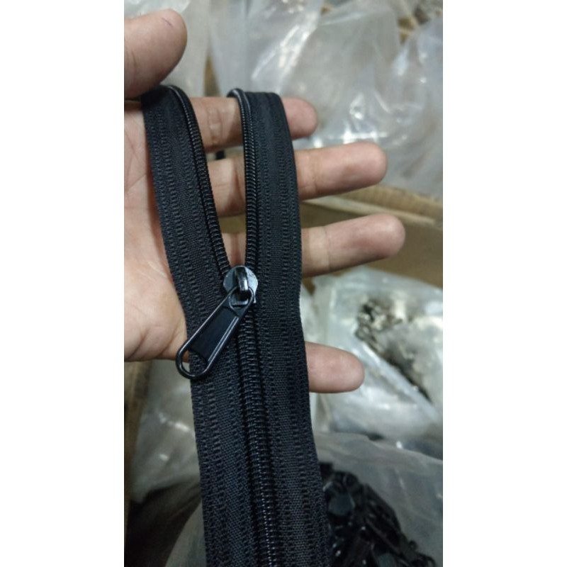 

PAKET RESLETING HITAM NO.5 (LANYARD 100 YARD + KEPALA RESLETING 150 PCS).