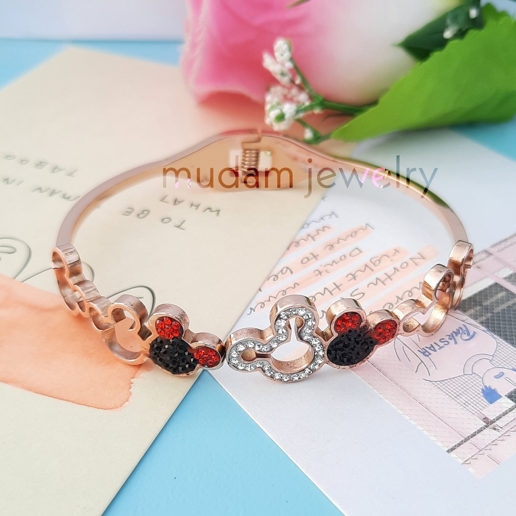 Gelang Bangle Titanium Karakter Mickey And Minnie Warna Rose Gold, Gold dan Silver