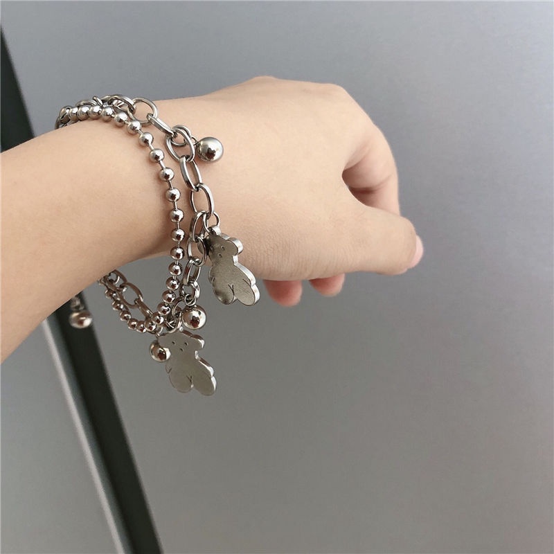 Korea ins Hip Hop disco stainless steel titanium steel hollow beruang liontin gelang pria sederhana