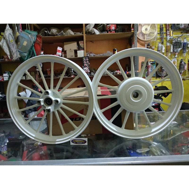 velg vrossi model Andromeda atau andong matic vario 125&vario150