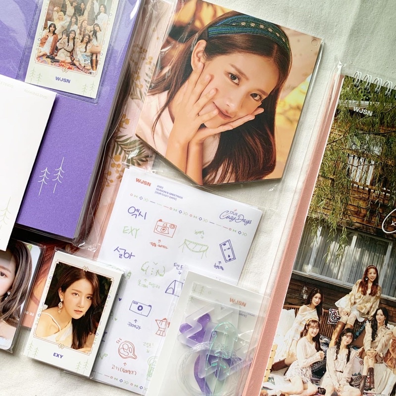 season greetings wjsn sg 2022 pc photocard eunseo exy luda seola bona yeonjung soobin dayoung dawon 