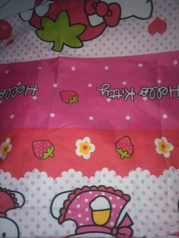 Home Made Sprei No 1 Hello Kitty