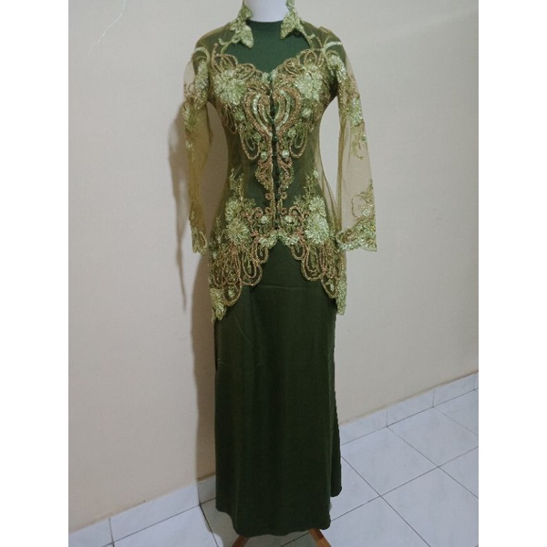 kebaya/burkat/baju kebaya/kebaya pesta/baju burkat