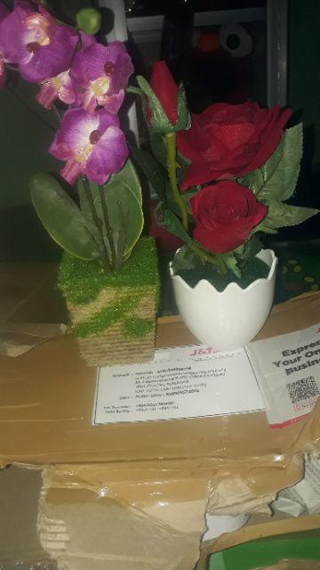 Bunga Hias Mawar Shabby Vas Lucu Unik Bunga Tiruan Hiasan Dekorasi Bunga Rose Plastik - Vb05