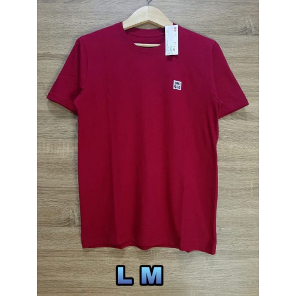 Kaos Oblong Uniqlo UT . kaos T shirt #kaosoblongcowok #kaoscowokbranded #kaoscowok