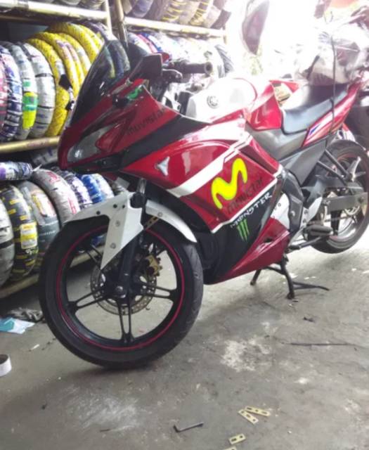 spakbor depan model ninja 250fi +plat bolong tebal 2,baut monel L 4,garansi tukar baru apabila pecah